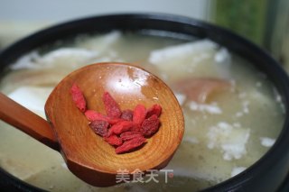 腊肉皮白萝卜汤的做法步骤：7