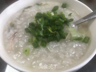 鱿鱼瑶柱骨头粥的做法步骤：9