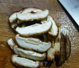 菌菇杂炒西兰花梗的做法步骤：7
