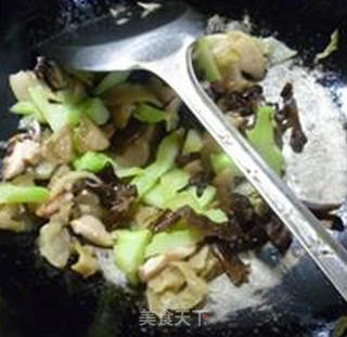 菌菇杂炒西兰花梗的做法步骤：11
