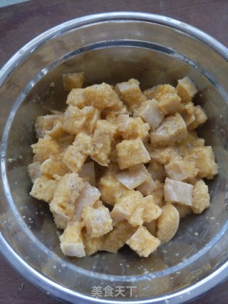 洋葱炒馒头的做法步骤：5