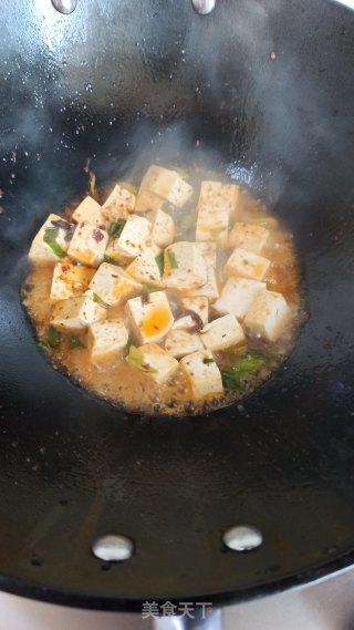 鸡枞酱烧豆腐的做法步骤：8
