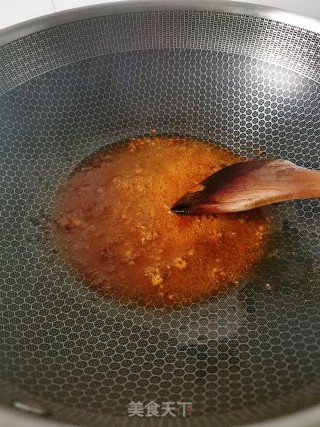 芹菜梗爆炒熟牛腩的做法步骤：4