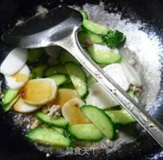 肉末青瓜炒年糕的做法步骤：9