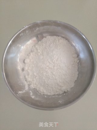 贴饼子了：地锅鸡的做法步骤：1