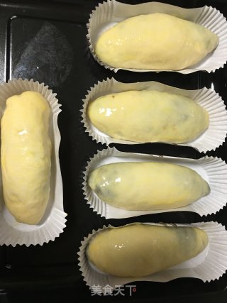 中种豆沙卷的做法步骤：9