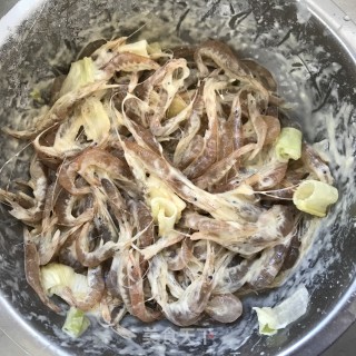 炸白虾的做法步骤：3