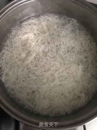 汤米粉的做法步骤：5