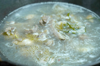 羊肉汤的做法步骤：1