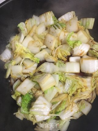 虾肉蛋卷烧白菜的做法步骤：2