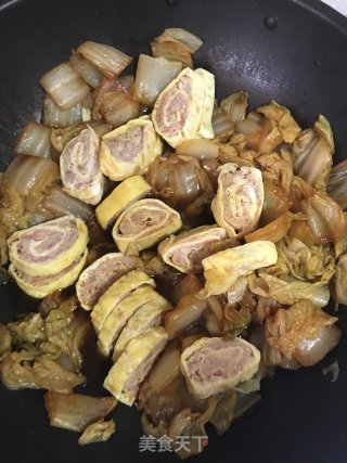 虾肉蛋卷烧白菜的做法步骤：4