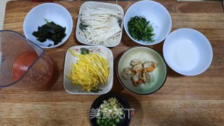 番茄扇贝汤的做法步骤：1