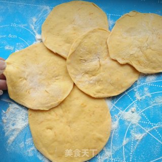 南瓜豆沙包的做法步骤：5