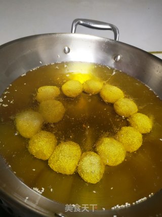 红薯芝麻球的做法步骤：10