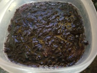 金针菇紫菜蛋花汤的做法步骤：1