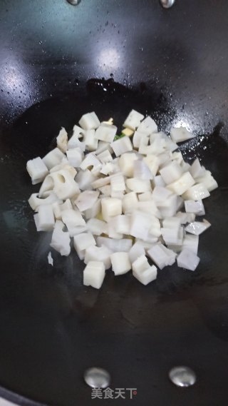 剁椒藕丁的做法步骤：4