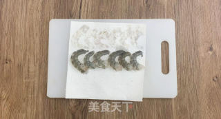 金沙虾仁的做法步骤：4
