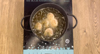 金沙虾仁的做法步骤：7