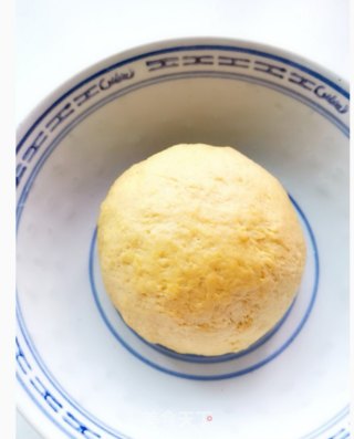 圣诞南瓜花环馒头的做法步骤：7