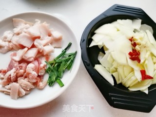 炝炒甘蓝球的做法步骤：2