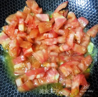 番茄鸡蛋浓汤的做法步骤：4