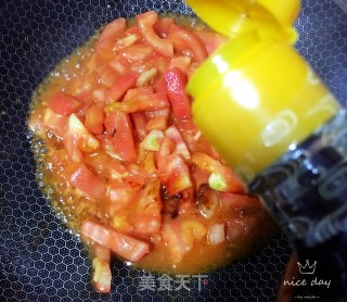 番茄浓汤胡萝卜面的做法步骤：7
