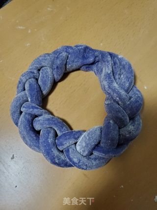 蓝色花环馒头的做法步骤：5