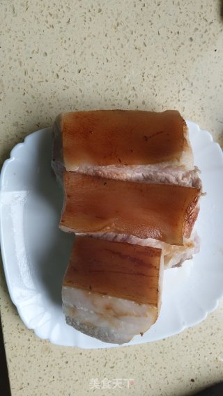 家常芋头扣肉的做法步骤：3