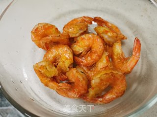 避风塘炒虾的做法步骤：8