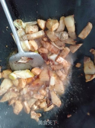 五花肉烧红萝卜的做法步骤：5