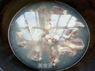 干煸鸭肉的做法步骤：2