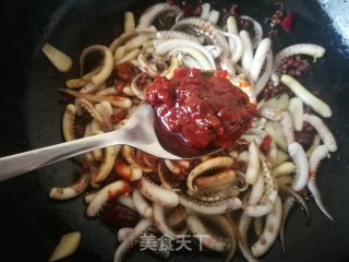 酱炒鱿鱼须的做法步骤：8