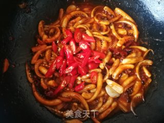 酱炒鱿鱼须的做法步骤：10