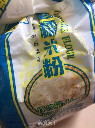 芝麻球的做法步骤：1