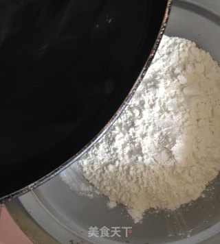 芝麻球的做法步骤：4