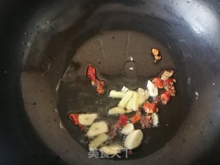 白菜炖竽头粉的做法步骤：4