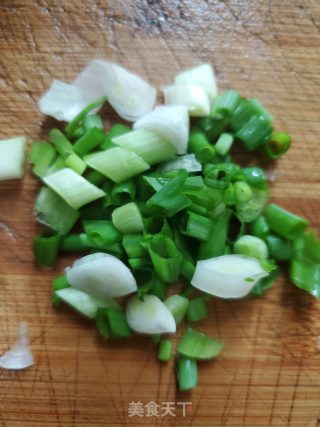 黄豆酱拌土豆粉的做法步骤：2