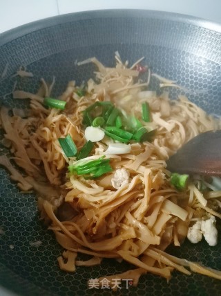 炒笋干的做法步骤：5
