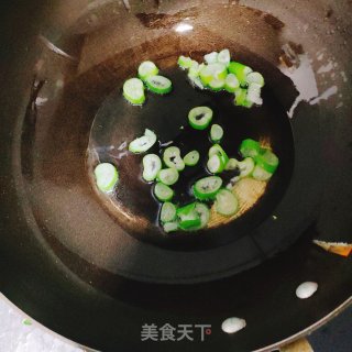 西蓝花小炒的做法步骤：5