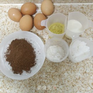 可可味戚风蛋糕的做法步骤：1