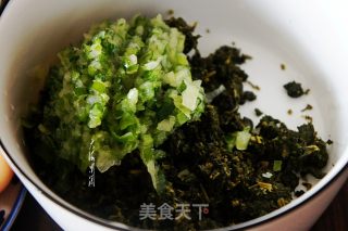 刺五加叶馅水饺的做法步骤：3