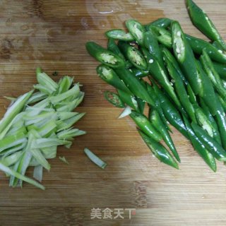 小炒牛肉的做法步骤：4