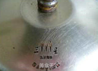 香菇圆白菜猪脚圈汤的做法步骤：8