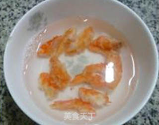 开洋油菜蕻炒年糕的做法步骤：4
