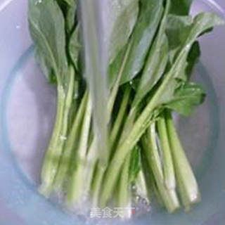 开洋油菜蕻炒年糕的做法步骤：5