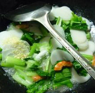 开洋油菜蕻炒年糕的做法步骤：9