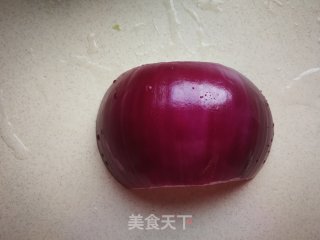 夏瓜炒洋葱的做法步骤：3