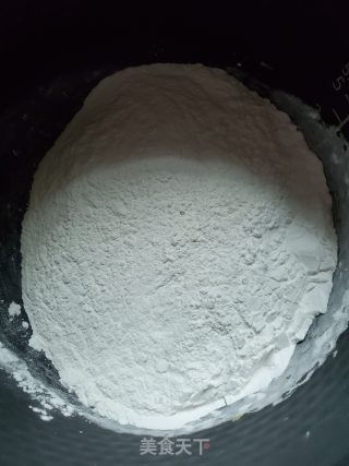 咸汤圆的做法步骤：1