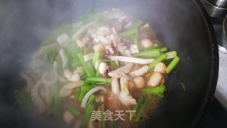 目鱼炒芹菜的做法步骤：5