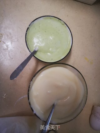 菠菜斑马纹酸奶蛋糕的做法步骤：10